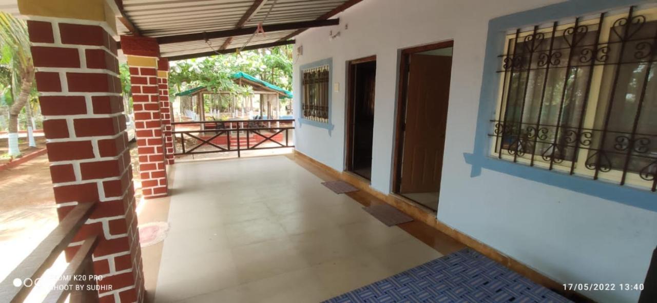 Vila Vasant Lata Farm House Barashiv Exteriér fotografie